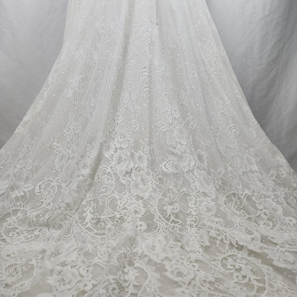 Never worn Svetlana Bridal Couture Plus Size Wedding Dress - Picture 8 of 16